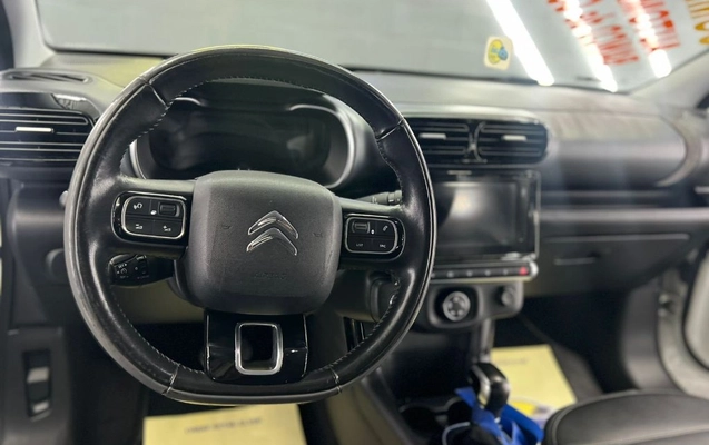 imagem-https://www.socarrao.com.br/sc-vehicle-images-prod/1032859/1784570659612-gb-e0dc985.jpeg