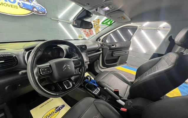 imagem-https://www.socarrao.com.br/sc-vehicle-images-prod/1032859/1784570659614-gb-d4c7bfb.jpeg