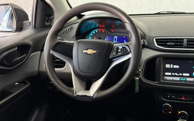 imagem-https://www.socarrao.com.br/sc-vehicle-images-prod/1032884/1786709484850-7971555_7_B_72e4825259.jpeg