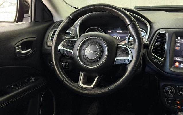 imagem-https://www.socarrao.com.br/sc-vehicle-images-prod/1032922/1786709495230-7985581_7_B_3cfbf8875a.jpeg