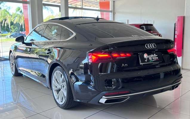 imagem-https://www.socarrao.com.br/sc-vehicle-images-prod/1032951/1786716961485-c49ed846c15d40419ed5ec1a4e9d5aa2_1777301980200.jpg