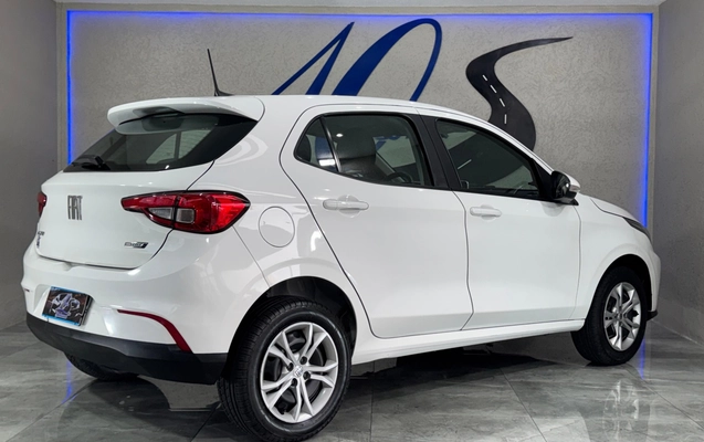 imagem-https://www.socarrao.com.br/sc-vehicle-images-prod/1033198/1777314120476-4_085915.jpg