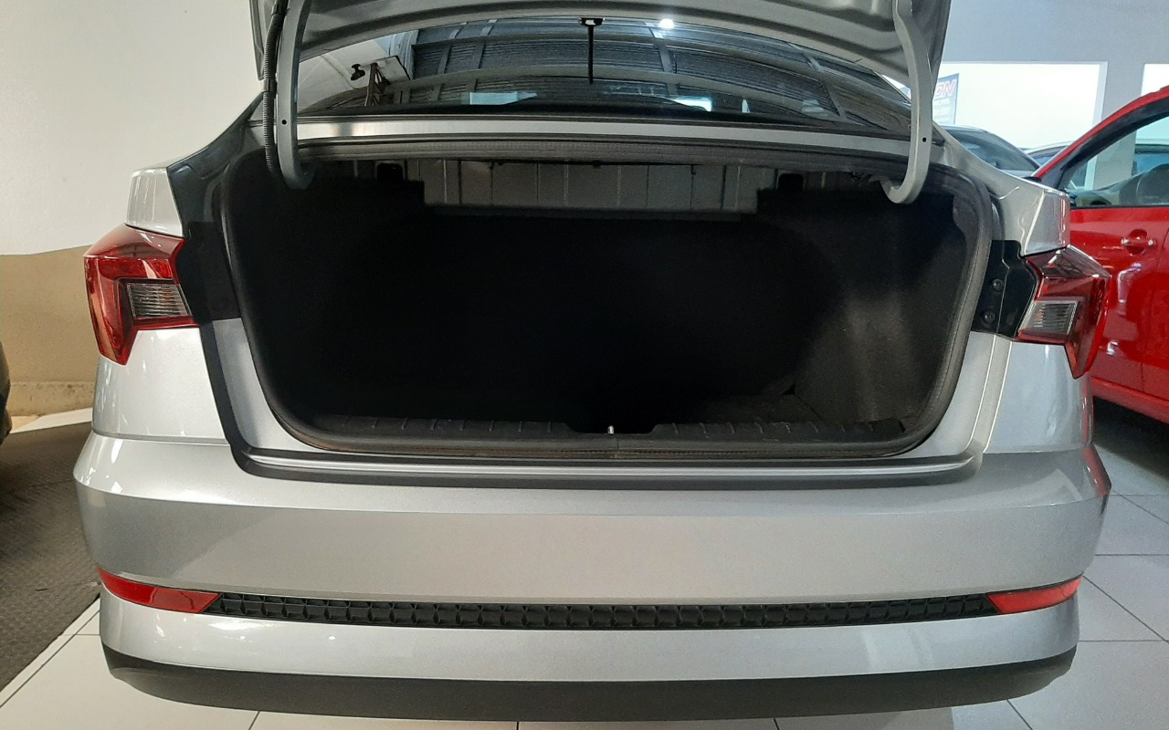 imagem-https://www.socarrao.com.br/sc-vehicle-images-prod/1033378/1777331504098-MTEuanBn.jpg