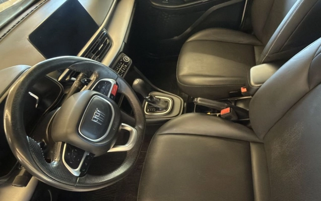 imagem-https://www.socarrao.com.br/sc-vehicle-images-prod/1033441/1788965479982-gb-03e4c93.jpg