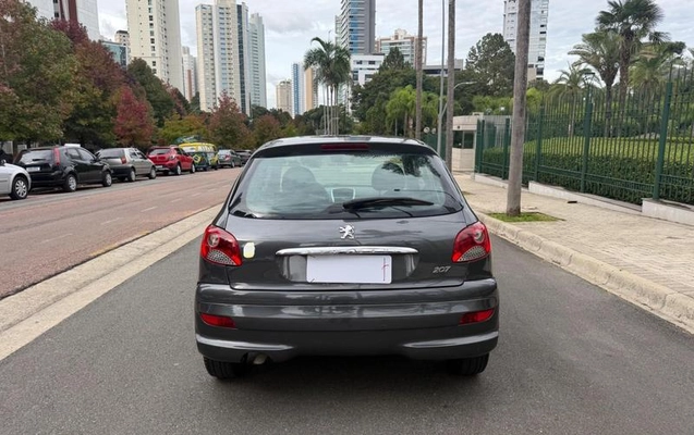 imagem-https://www.socarrao.com.br/sc-vehicle-images-prod/1033607/1789158963890-8015353_12_B_510be0c773.jpeg