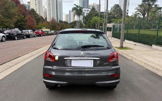 imagem-https://www.socarrao.com.br/sc-vehicle-images-prod/1033607/1789158963893-8015353_13_B_32a864e8fd.jpeg