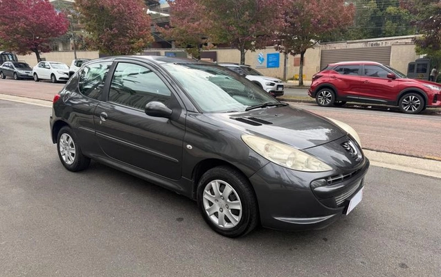 imagem-https://www.socarrao.com.br/sc-vehicle-images-prod/1033607/1789158963913-8015353_19_B_5b0d1e50ab.jpeg