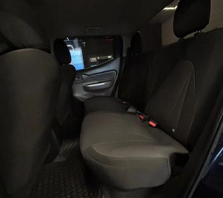 imagem-https://www.socarrao.com.br/sc-vehicle-images-prod/1033614/1782828868807-8031367_7_B_9b5ef65c9e.jpeg