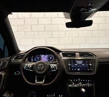 imagem-https://www.socarrao.com.br/sc-vehicle-images-prod/1033650/1782828772291-8033088_12_B_aab40e506d.jpeg
