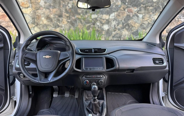 imagem-https://www.socarrao.com.br/sc-vehicle-images-prod/1033793/1777321012551-003_3cbb549ebc32fcbe26a58c07256a57a0.jpeg