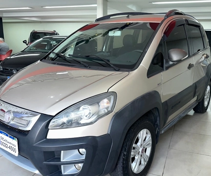 Fiat Idea 2011 Bege — foto 1 de 3