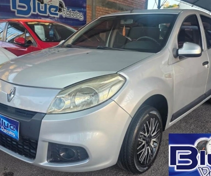 Renault Sandero 2012 Prata — foto 1 de 3