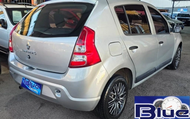 imagem-https://www.socarrao.com.br/sc-vehicle-images-prod/1034701/1777342012120-JDMuanBlZw.jpeg