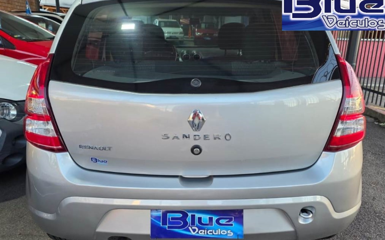imagem-https://www.socarrao.com.br/sc-vehicle-images-prod/1034701/1777342012361-JDYuanBlZw.jpeg