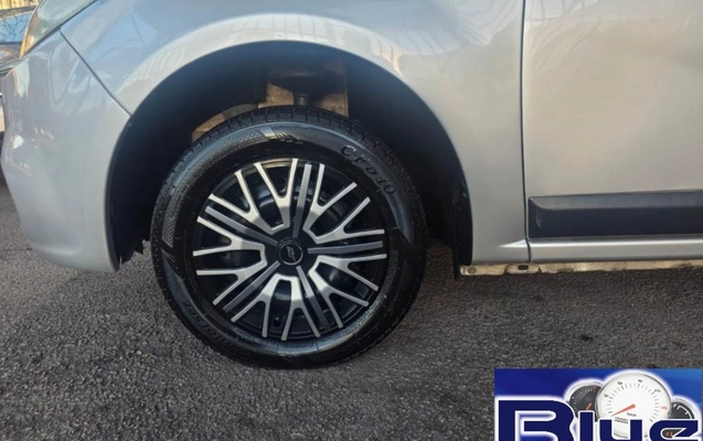 imagem-https://www.socarrao.com.br/sc-vehicle-images-prod/1034701/1777342012628-JDEwLmpwZWc.jpeg