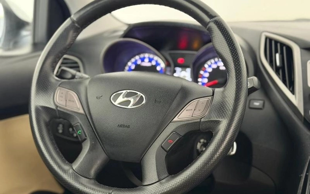 imagem-https://www.socarrao.com.br/sc-vehicle-images-prod/1035059/1784036085508-7728549_2_B_38712e64a5.jpeg