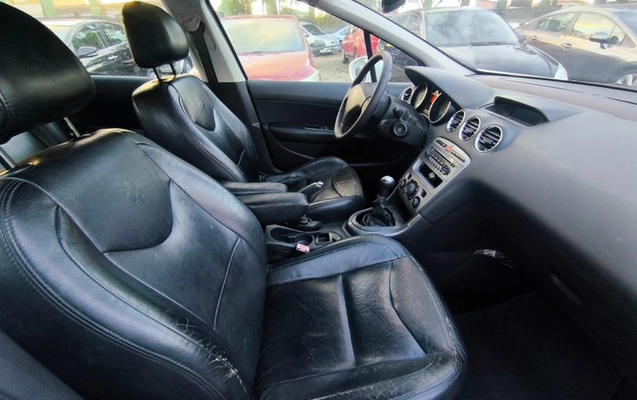 imagem-https://www.socarrao.com.br/sc-vehicle-images-prod/1035300/1778190752501-SU1HXzIwMjYwNTA3XzE3MjgxNiAoQ29weSkuanBn.jpg
