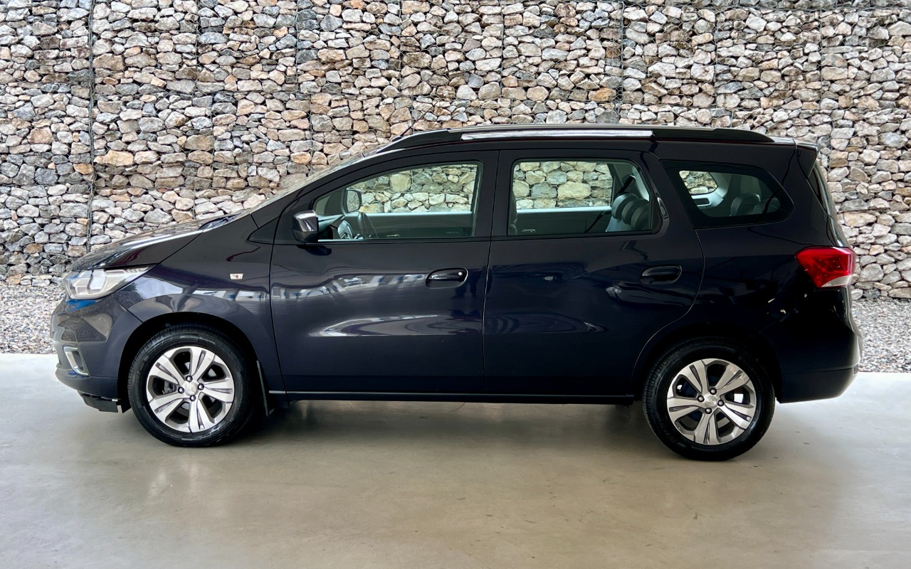 imagem-https://www.socarrao.com.br/sc-vehicle-images-prod/1035356/1777381810876-SU1HXzYxOTAuanBn.jpg