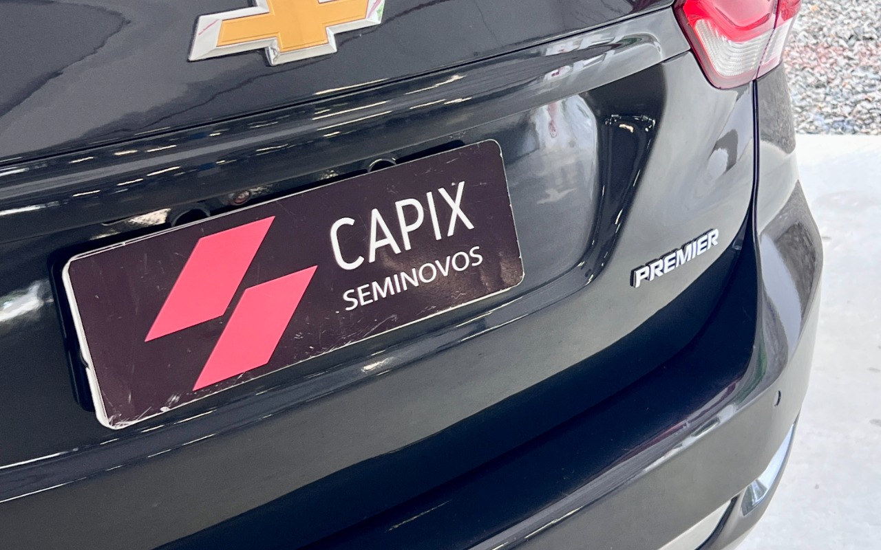 imagem-https://www.socarrao.com.br/sc-vehicle-images-prod/1035356/1777381811476-SU1HXzYxOTguanBn.jpg