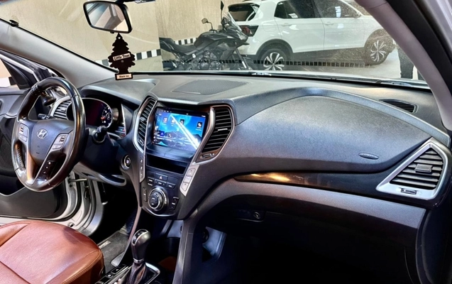 imagem-https://www.socarrao.com.br/sc-vehicle-images-prod/1035531/1777383417570-bx3lPnkXuEIxxM3VAsnsRLpGWkbeJOxa.jpg