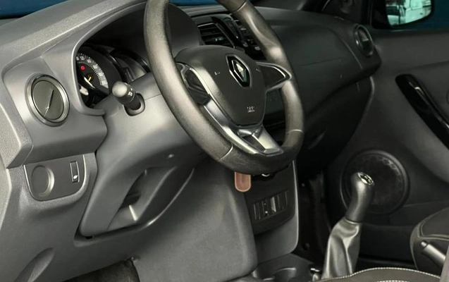 imagem-https://www.socarrao.com.br/sc-vehicle-images-prod/1035538/1786548615433-7963317_14_B_1866c78e14.jpeg