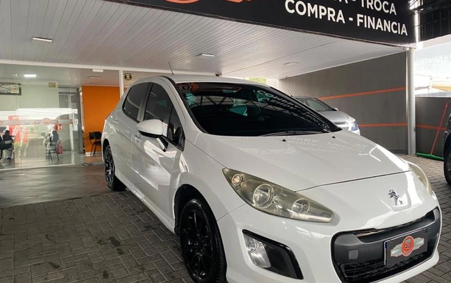 imagem-https://www.socarrao.com.br/sc-vehicle-images-prod/1035568/1780920682604-8030236_1_B_a1e90d4c1b.jpeg