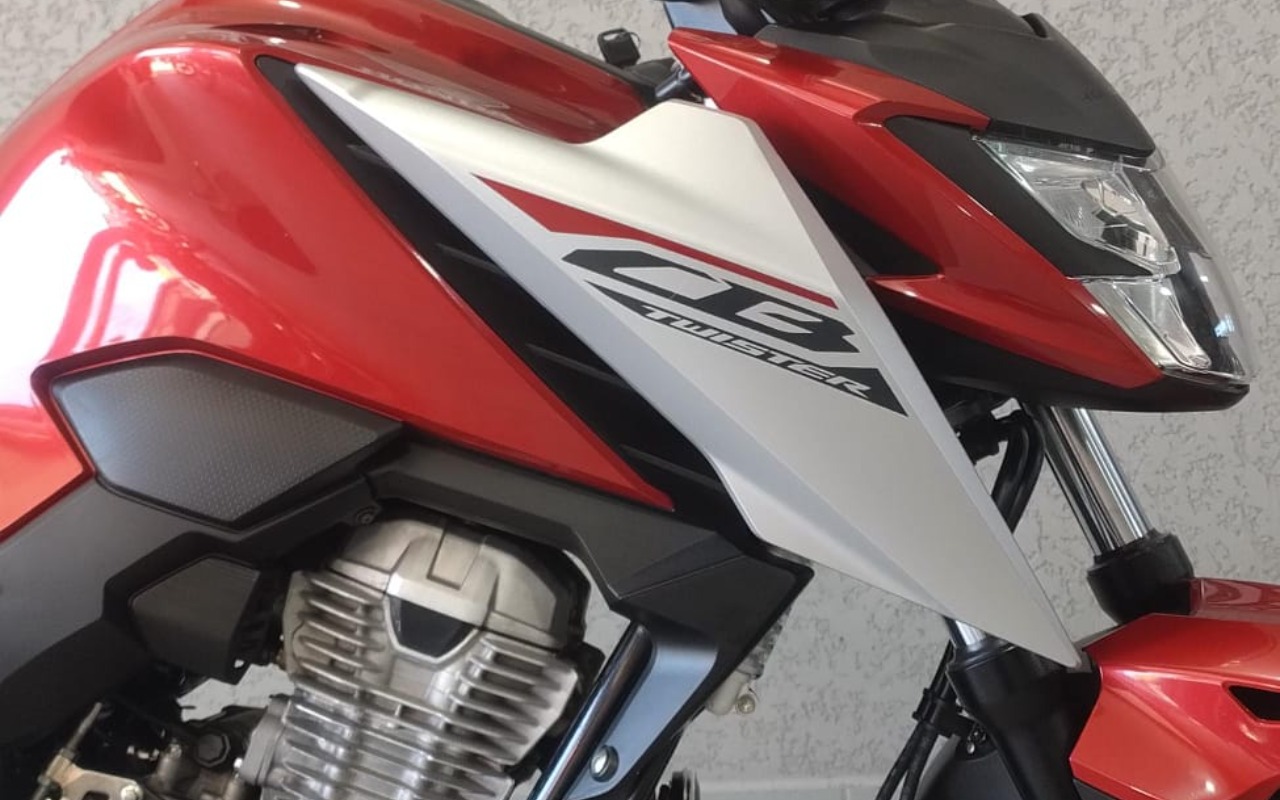 imagem-https://www.socarrao.com.br/sc-vehicle-images-prod/1035613/1777385380919-V2hhdHNBcHAgSW1hZ2UgMjAyNi0wNC0xOCBhdCAxMi4wNy4wNS5qcGVn.jpeg