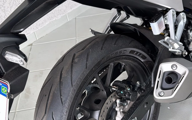 imagem-https://www.socarrao.com.br/sc-vehicle-images-prod/1035613/1790862750147-V2hhdHNBcHAgSW1hZ2UgMjAyNi0wOS0zMCBhdCAxMS4yNC40MC5qcGVn.jpeg