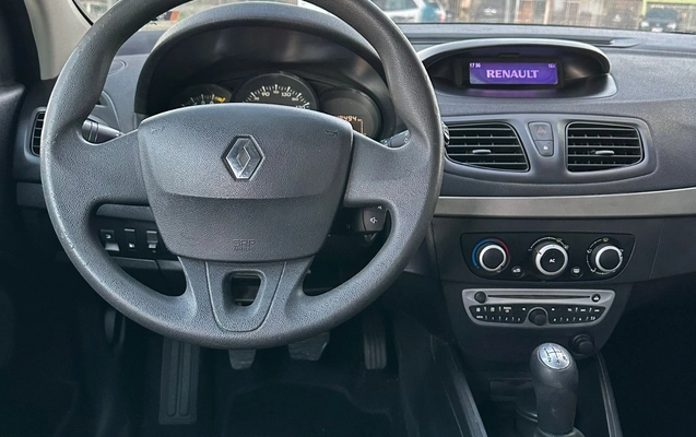 imagem-https://www.socarrao.com.br/sc-vehicle-images-prod/1035921/1778589670381-OTMwOWFlMDgtOTRhNC00NTQ5LWJlNzAtNzBlMmNkM2JjNzEwLmpwZw.jpg