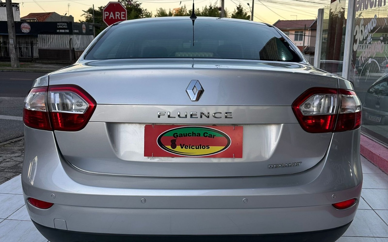 imagem-https://www.socarrao.com.br/sc-vehicle-images-prod/1035921/1778589670745-ZmEwZTRkNDItYzViZC00M2IzLTk0OGUtOTlkZjkxZGRkN2NjLmpwZw.jpg