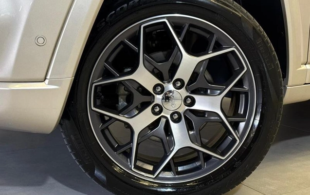 imagem-https://www.socarrao.com.br/sc-vehicle-images-prod/1035959/1788436226529-8036095_25_B_59b147b476.jpeg