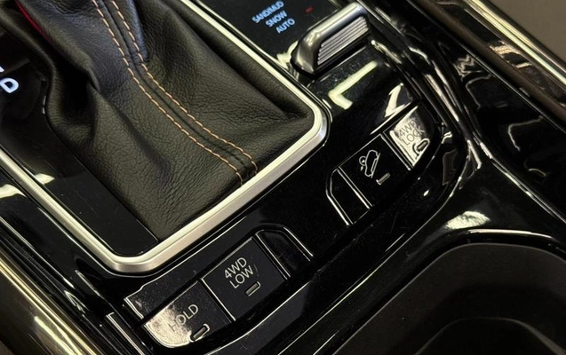 imagem-https://www.socarrao.com.br/sc-vehicle-images-prod/1035959/1788436226538-8036095_11_B_82532bdc15.jpeg