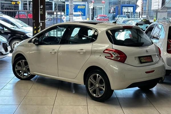 imagem-https://www.socarrao.com.br/sc-vehicle-images-prod/1035972/1786103031300-7841840_12_B_bd8c09c1d4.jpeg