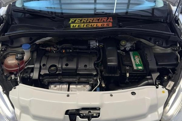 imagem-https://www.socarrao.com.br/sc-vehicle-images-prod/1035972/1786103031307-7841840_8_B_7e6338b9d6.jpeg