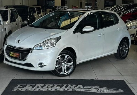 Peugeot 208 2016 Branco — foto 1 de 3