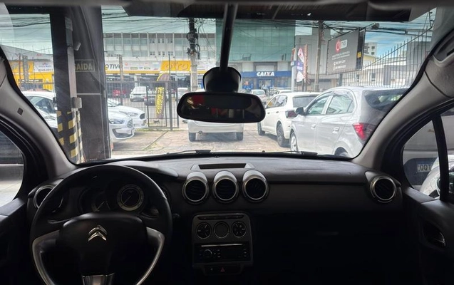 imagem-https://www.socarrao.com.br/sc-vehicle-images-prod/1036005/1786103074314-7499692_0_B_e752bd9605.jpeg
