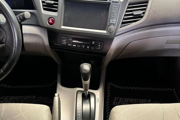 imagem-https://www.socarrao.com.br/sc-vehicle-images-prod/1036058/1788964788931-7780627_1_B_65ac222ac6.jpeg