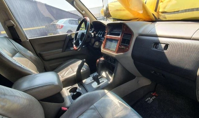 imagem-https://www.socarrao.com.br/sc-vehicle-images-prod/1036064/1777467855203-6792612_3_B_75c1199b41.jpeg