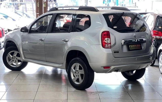 imagem-https://www.socarrao.com.br/sc-vehicle-images-prod/1036069/1788269136629-6565830_0_B_2da2da6fab.jpeg