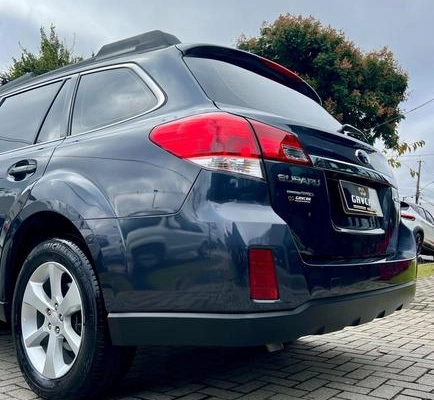 imagem-https://www.socarrao.com.br/sc-vehicle-images-prod/1036096/1781007545646-8019516_5_B_90eec856f8.jpeg