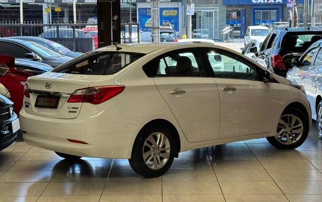 imagem-https://www.socarrao.com.br/sc-vehicle-images-prod/1036134/1788264390145-7546665_1_B_15ce440b63.jpeg