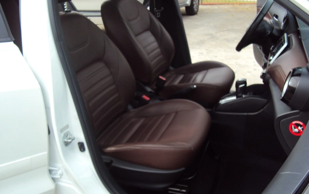 imagem-https://www.socarrao.com.br/sc-vehicle-images-prod/1036157/1777397301985-RFNDMDA2NTUuSlBH.JPG