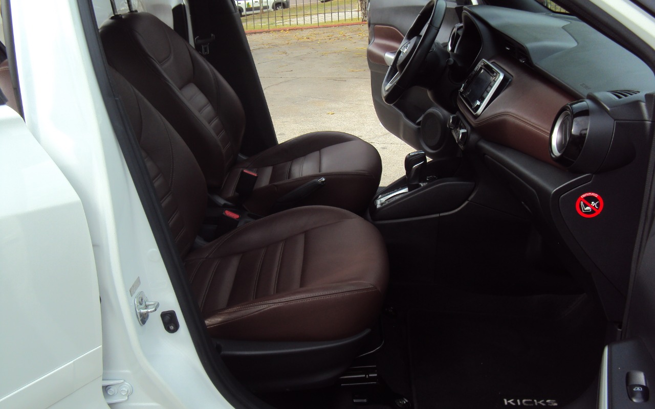imagem-https://www.socarrao.com.br/sc-vehicle-images-prod/1036157/1777397302118-RFNDMDA2NTYuSlBH.JPG