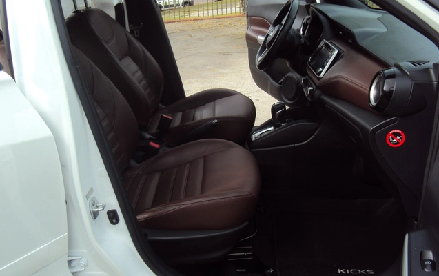 imagem-https://www.socarrao.com.br/sc-vehicle-images-prod/1036157/1777397302118-RFNDMDA2NTYuSlBH.JPG