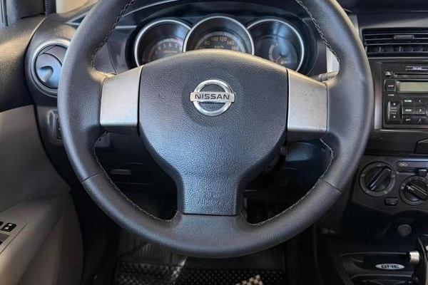 imagem-https://www.socarrao.com.br/sc-vehicle-images-prod/1036177/1777397492465-7959927_4_B_8dd345c2a5.jpeg