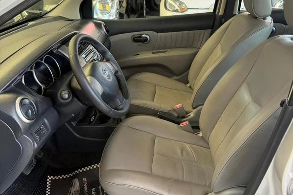imagem-https://www.socarrao.com.br/sc-vehicle-images-prod/1036177/1777397492468-7959927_0_B_3166b4e82c.jpeg