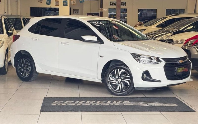 imagem-https://www.socarrao.com.br/sc-vehicle-images-prod/1036202/1777397660877-6823456_6_B_e0c3a0f4cc.jpeg