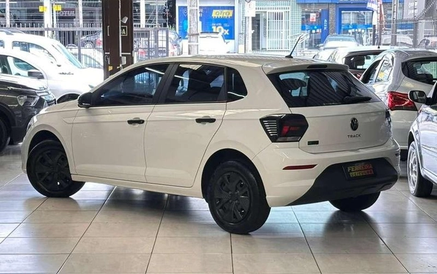 imagem-https://www.socarrao.com.br/sc-vehicle-images-prod/1036214/1783974210424-7482839_0_B_4891c9739e.jpeg