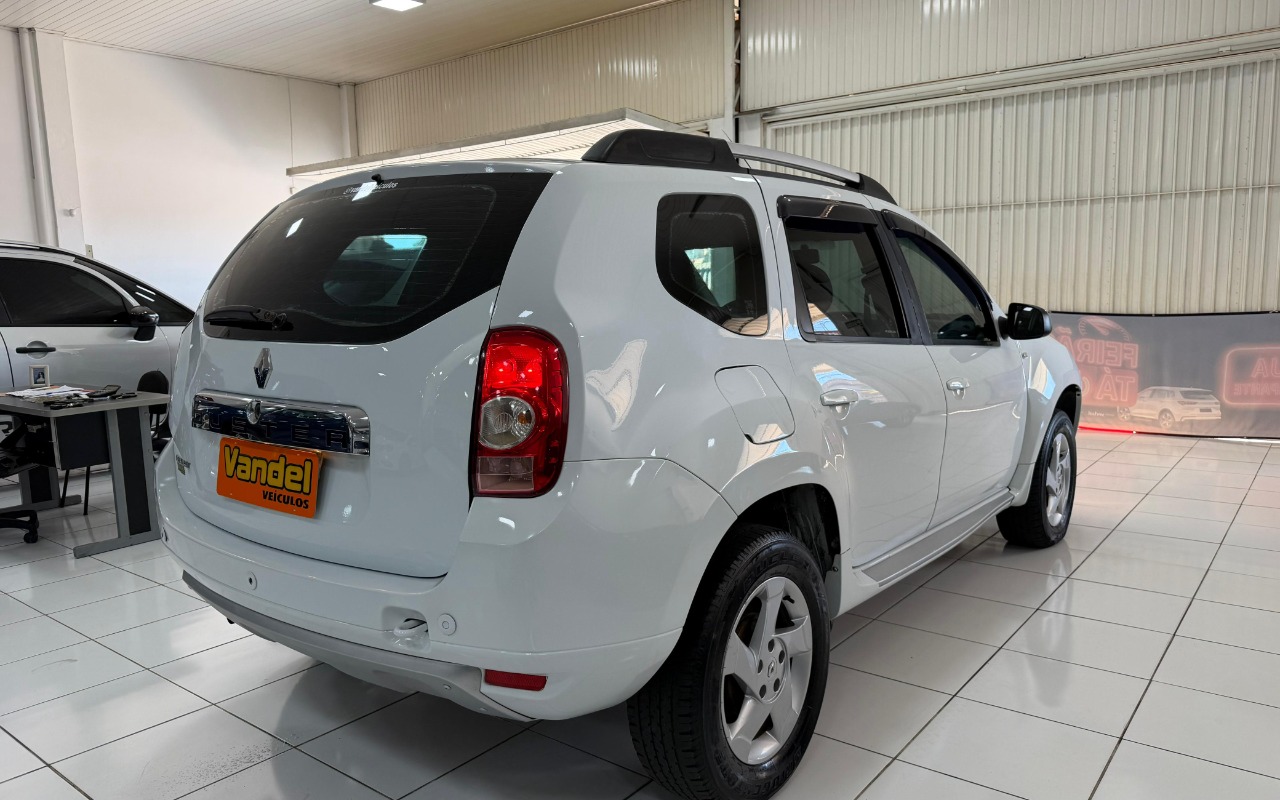 imagem-https://www.socarrao.com.br/sc-vehicle-images-prod/1036218/1777397887284-V2hhdHNBcHAgSW1hZ2UgMjAyNi0wNC0yOCBhdCAxNC4yMS4wNSAoMykuanBlZw.jpeg