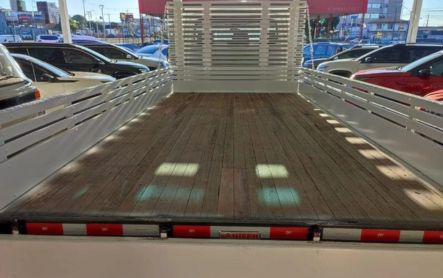 imagem-https://www.socarrao.com.br/sc-vehicle-images-prod/1036308/1789575342838-8032271_2_B_6124c5732e.jpeg